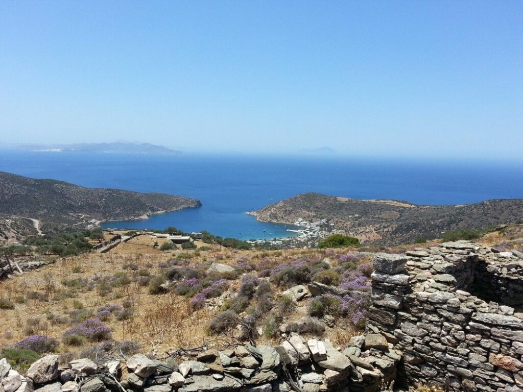 A guide for Sifnos island in Greece and suggested activities
