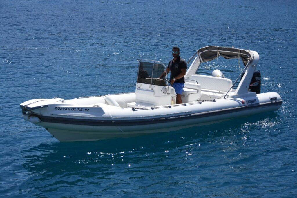 Drive Your Own Boat in the Cyclades Greece